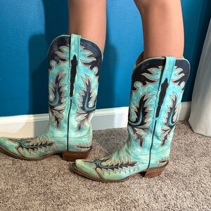 Lucchese Classics Blue Goat cowboy boots